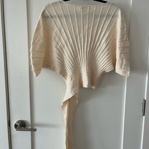 Club Monaco Cream Women's Poncho Sweater